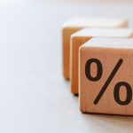 Fixer le taux d'intérêt pour une longue période : est-ce une bonne idée ?